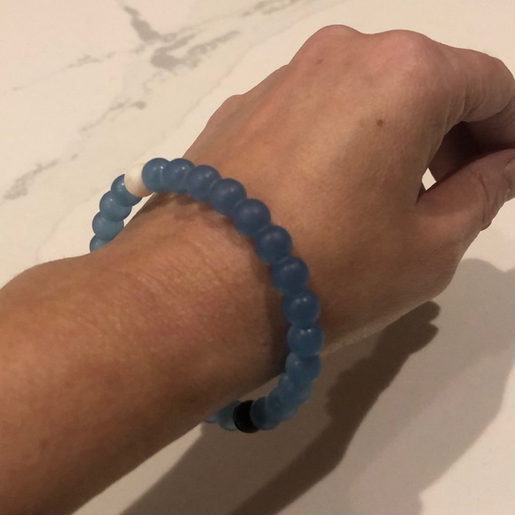 Blue Lokai Bracelet - Picture 3 of 3